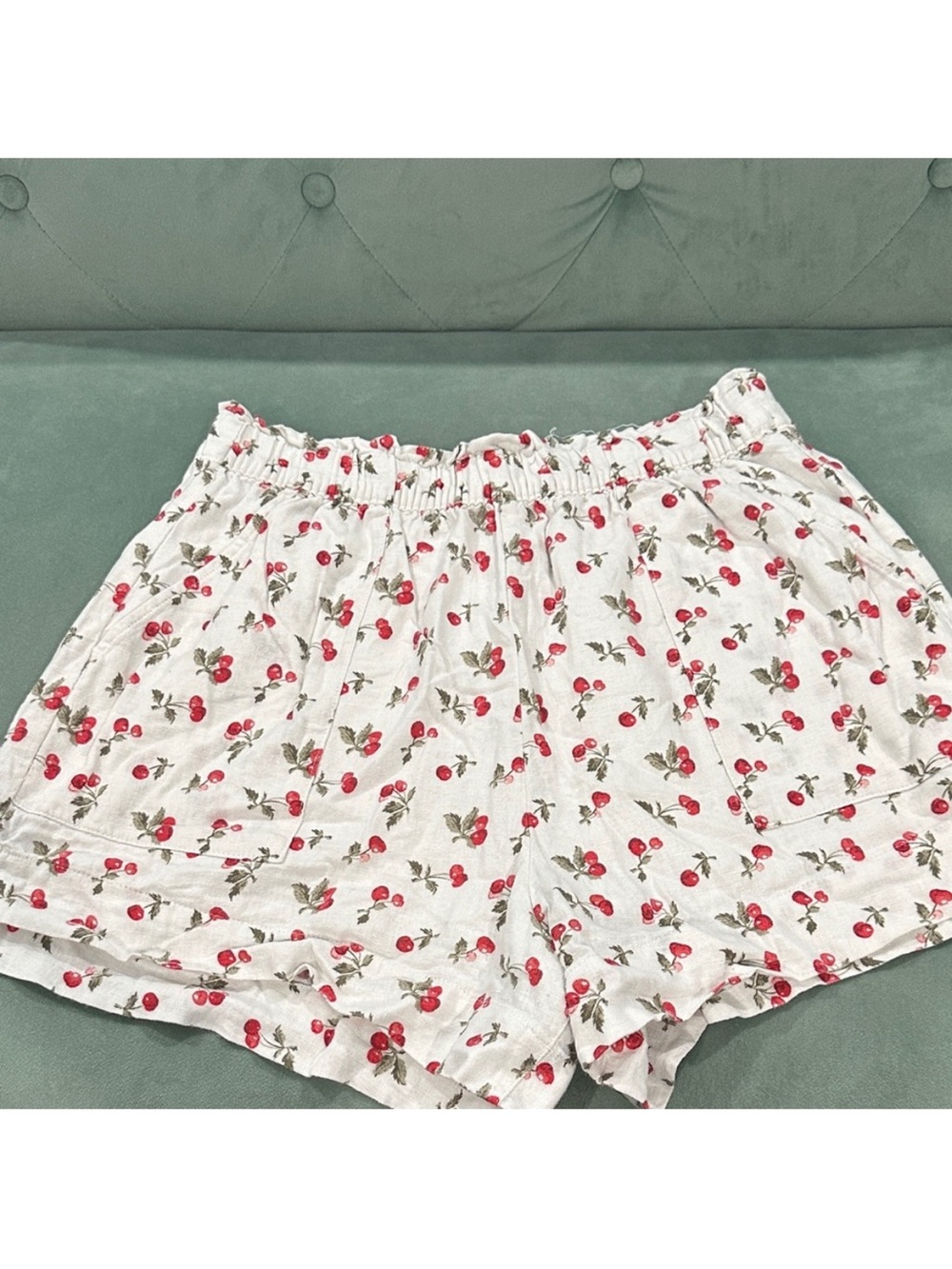 Abercrombie & Fitch Linen Blend White Cherry-Print High-Waist Shorts
